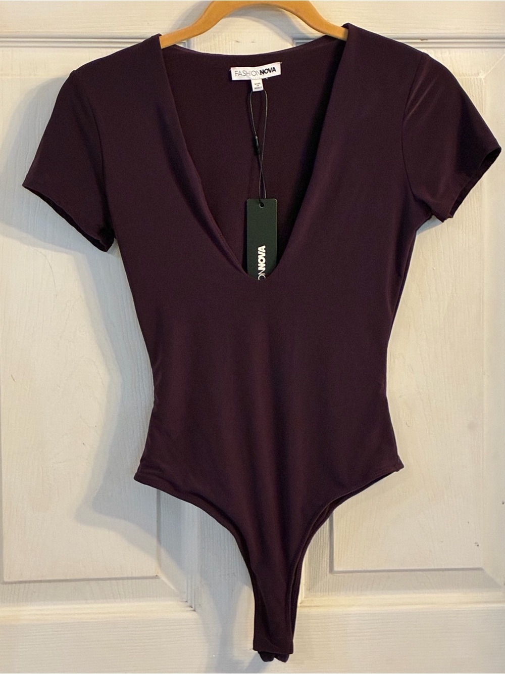 Fashion Nova “Take the Plunge” Plum Lined Bodysuit, Size: S, NWT